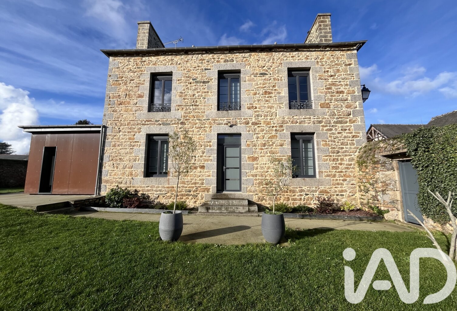Vente Maison/villa 10 pièces — photo 1