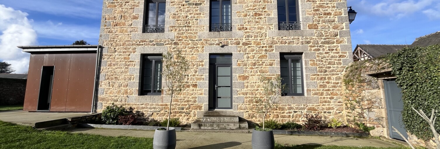 Maison 10 Pièces 225 m² à vendre à Lanvollon (22290)