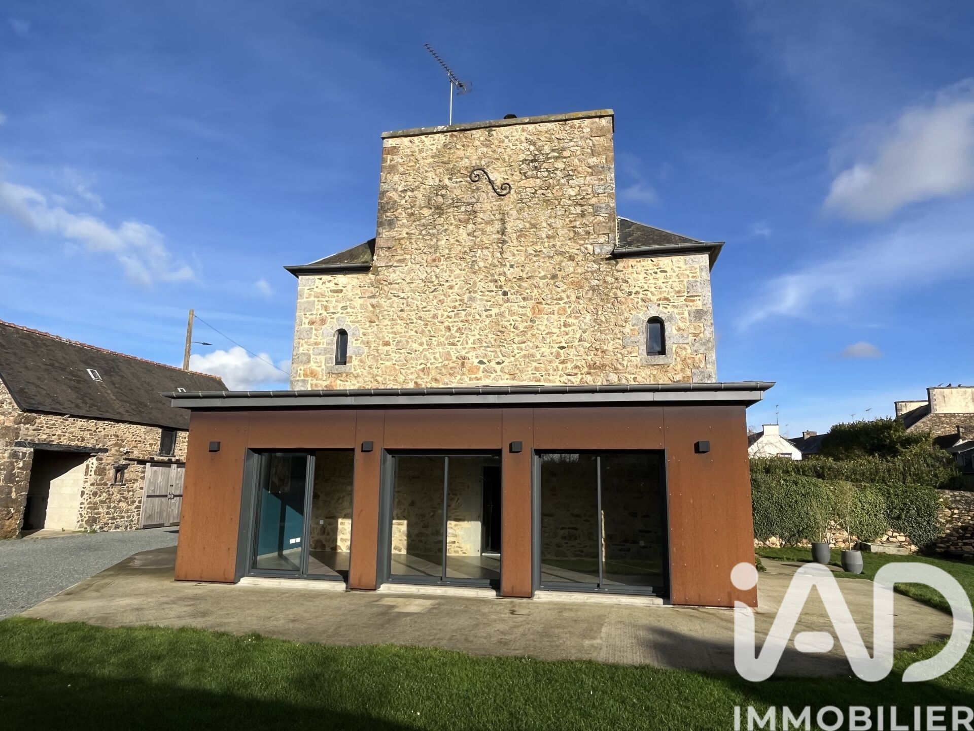 Vente Maison/villa 10 pièces - Photo 3