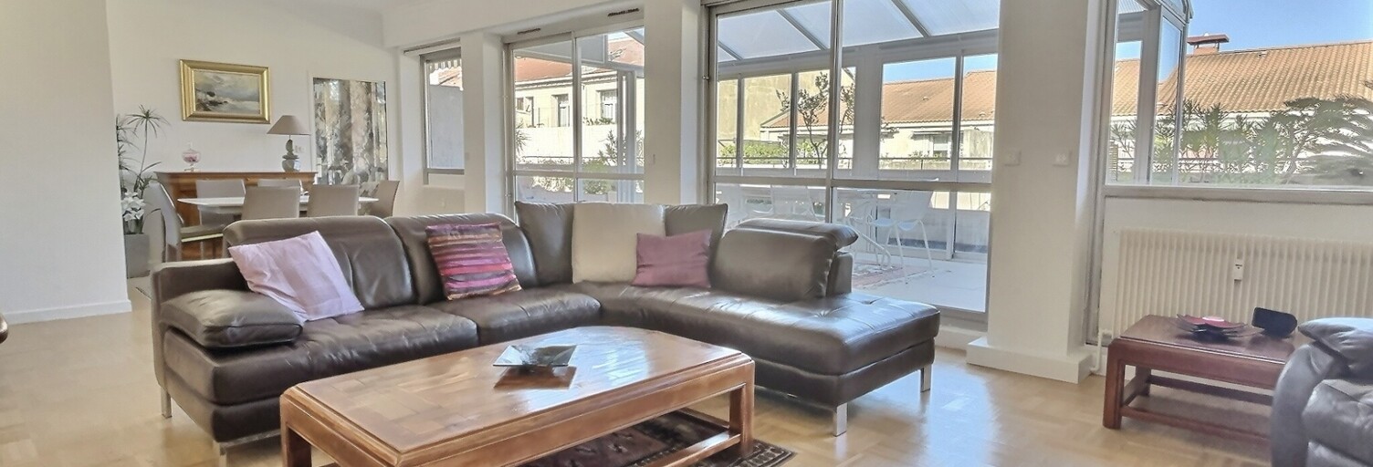Appartement 5 Pièces 143 m² à vendre à Marseille 8 (13008)