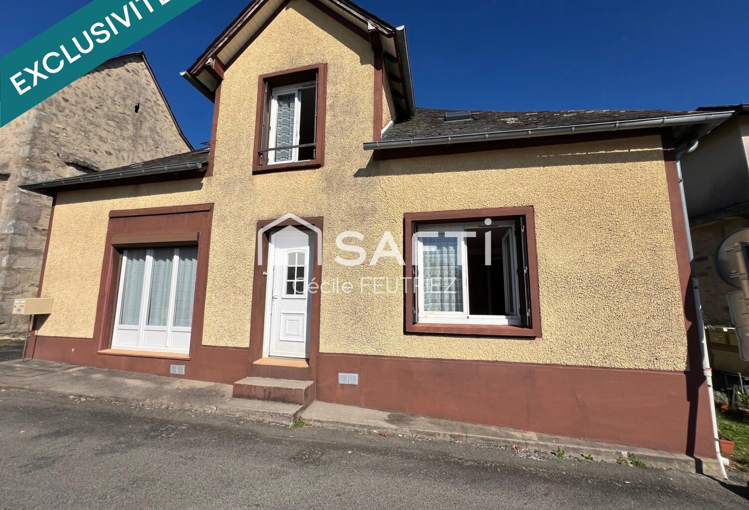 Maison de bourg avec dépendance et terrain — photo 1