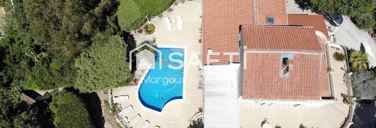 Maison 9 Pièces 233 m² à vendre à Six-Fours-les-Plages (83140)