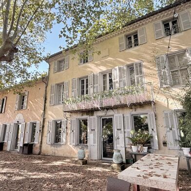 Maison 15 pièces 3400000 €