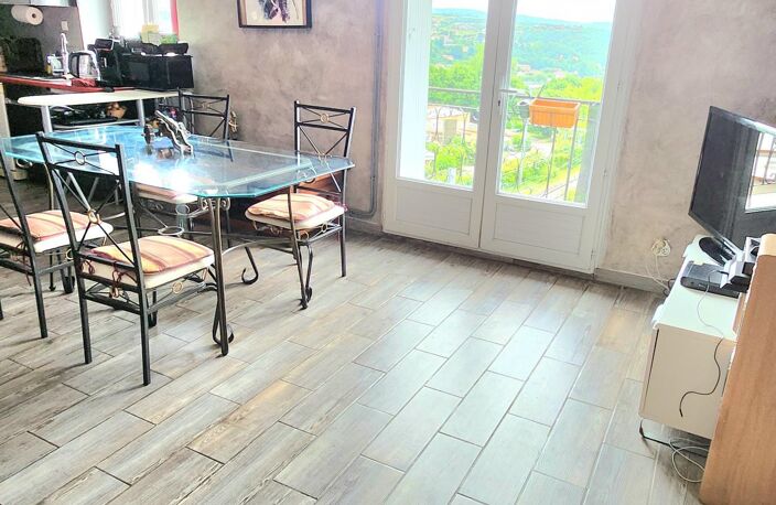 GRAND T4 BALCON  COMBLE AMENAGEABLE  PARKING  GARAGE TERRAIN — photo 4