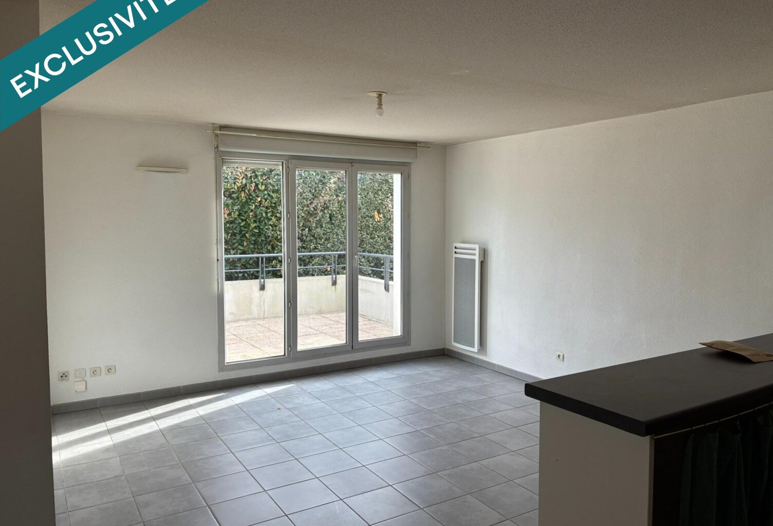 T3 en rez-de-jardin avec grande terrasse — photo 1