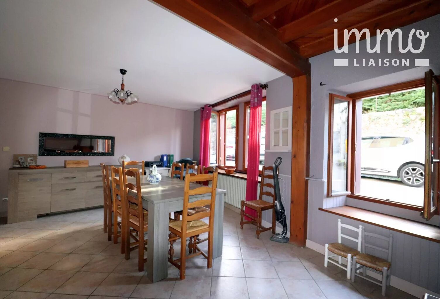 Maison de 130 m2 à rénover avec dépendances de 110 m2 — photo 1