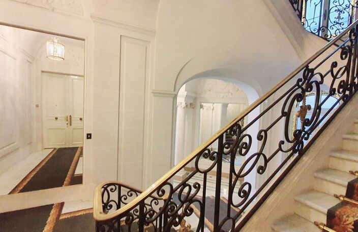 Dpt Paris (75), à vendre PARIS 8EME ARRONDISSEMENT appartement T2 de 85 m² — photo 5