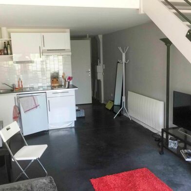 Appartement 1 pièces 630 €