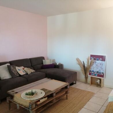 Appartement 2 pièces 700 €
