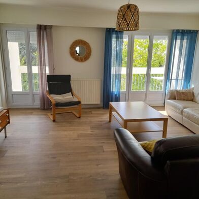 Appartement 1 pièces 370 €