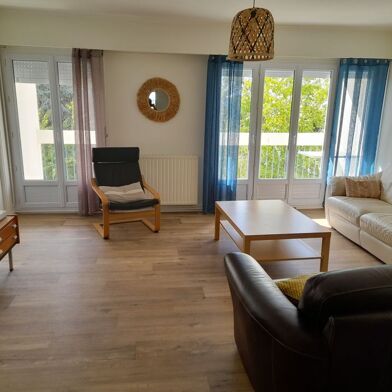 Appartement 1 pièces 370 €