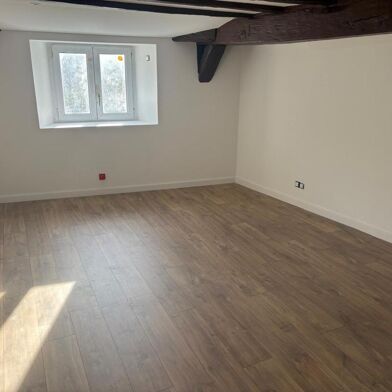 Appartement 2 pièces 750 €