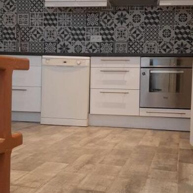 Maison 3 pièces 950 €