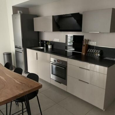 Appartement 1 pièces 750 €