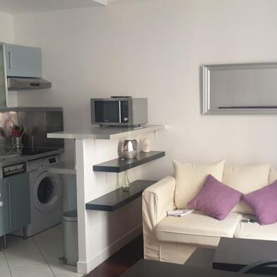 Appartement 1 pièces 1100 €