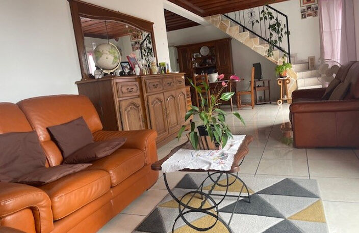 MAISON FAMILIALE SECTEUR CAMBUSTON  BAISSE DE PRIX — photo 4