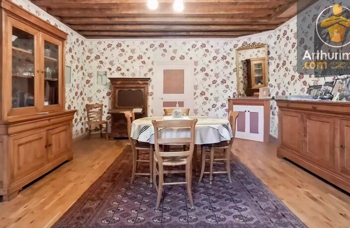 Maison de caractère avec dépendances sur 1,4 hectare arboré — photo 5