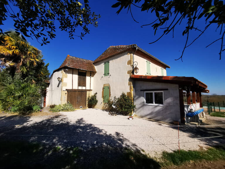 Propriété de 2 maisons avec piscine sur 11ha Armous et Cau ( — photo 1