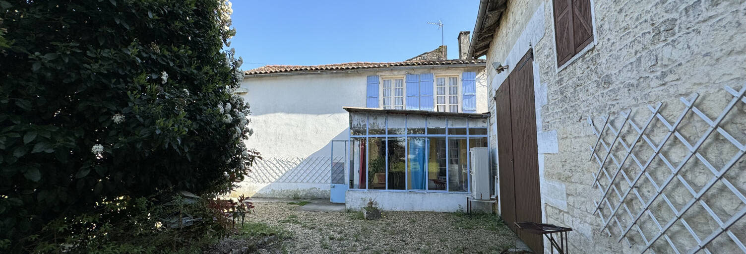 Maison 6 Pièces 133 m² à vendre à Neuvicq-le-Château (17490)