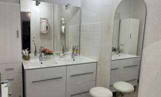 Maison 7 Pièces 237 m² à vendre à Valréas (84600)