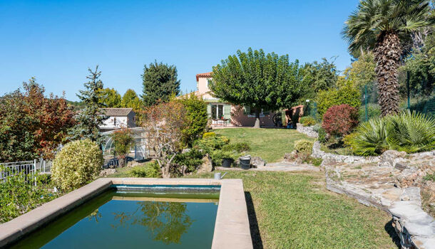 Villa / Maison 6 pièces  à vendre Marseille 11eme 13011