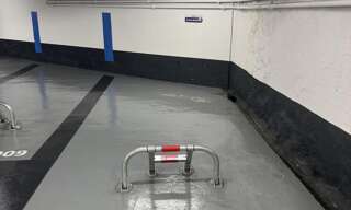 Garage   m² à louer à Marseille 1 (13001)