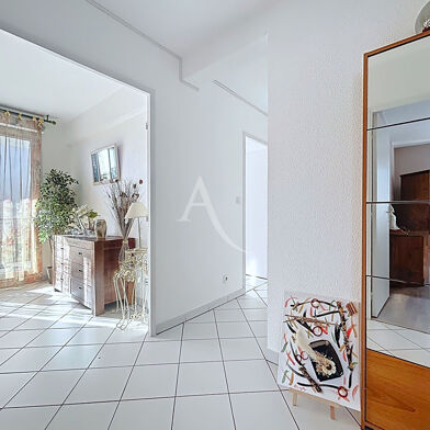 Appartement 3 pièces 179000 €