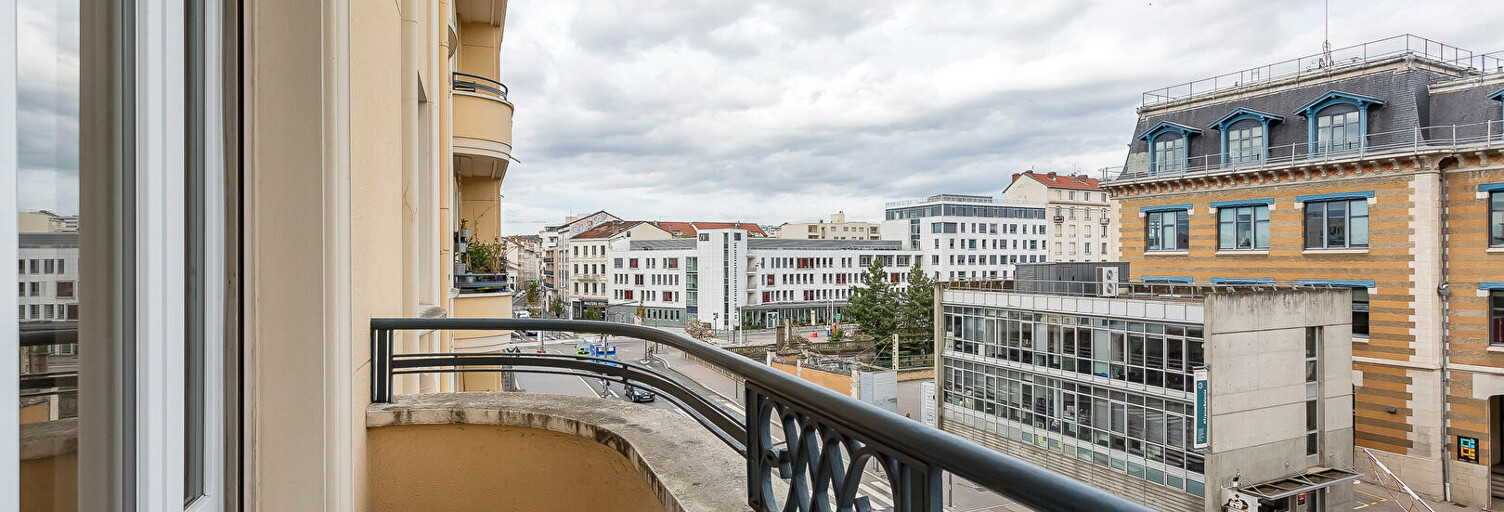 Appartement 3 Pièces 80 m² à vendre à Lyon 8 (69008)