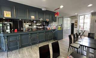 Commerce  41 m² à louer à Orgon (13660)