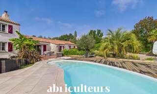 Maison 8 Pièces 188 m² à vendre à Saint-Hilaire-de-Chaléons (44680)