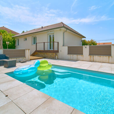 Maison 7 pièces 599000 €