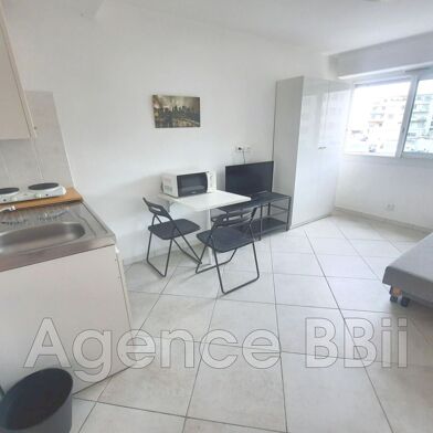 Appartement 1 pièces 660 €