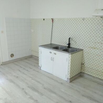 Maison 5 pièces 730 €