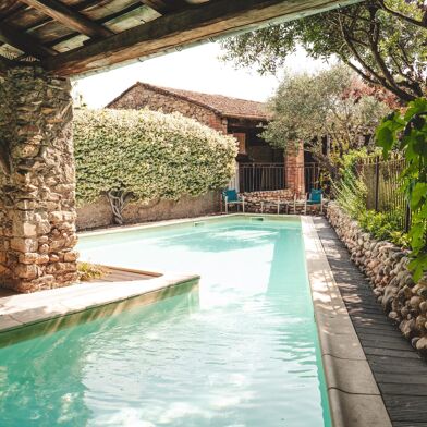 Maison 16 pièces 844500 €