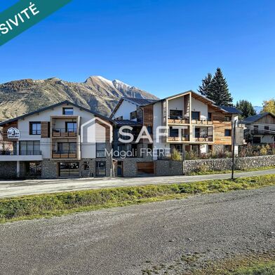 Appartement 2 pièces 221000 €