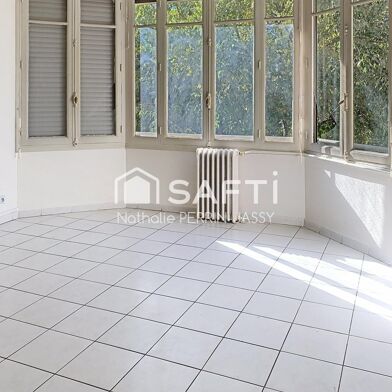 Appartement 5 pièces 129000 €