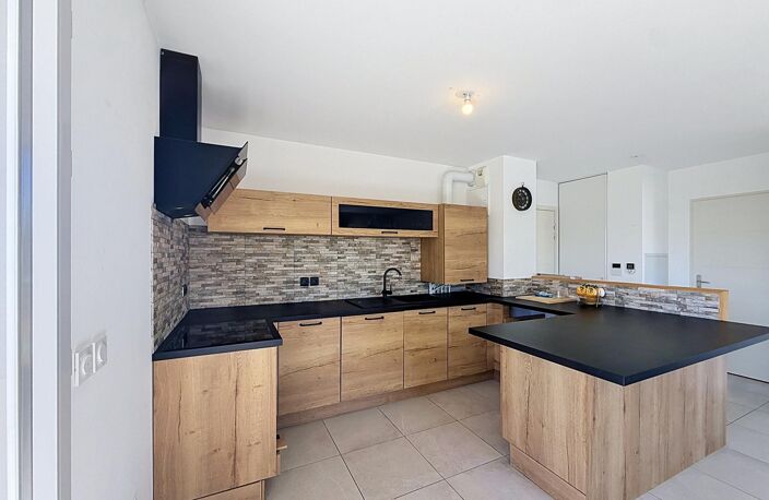 À vendre - Charmant T2 lumineux de 43 m² — photo 4