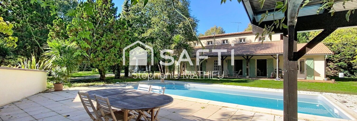 Maison 8 Pièces 245 m² à vendre à La Ville-Dieu-du-Temple (82290)