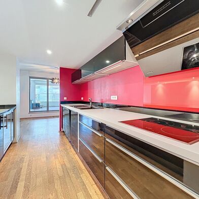 Appartement 4 pièces 315000 €