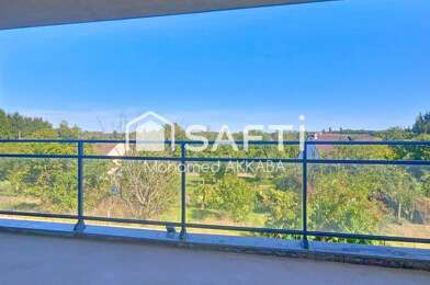 Appartement 4 pièces 180000 €