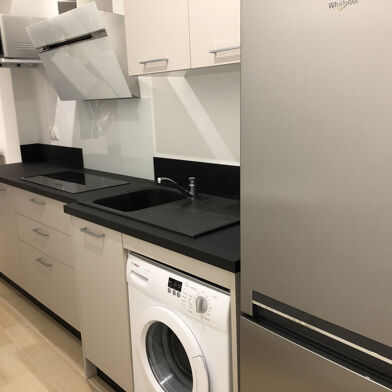 Appartement 3 pièces 975 €