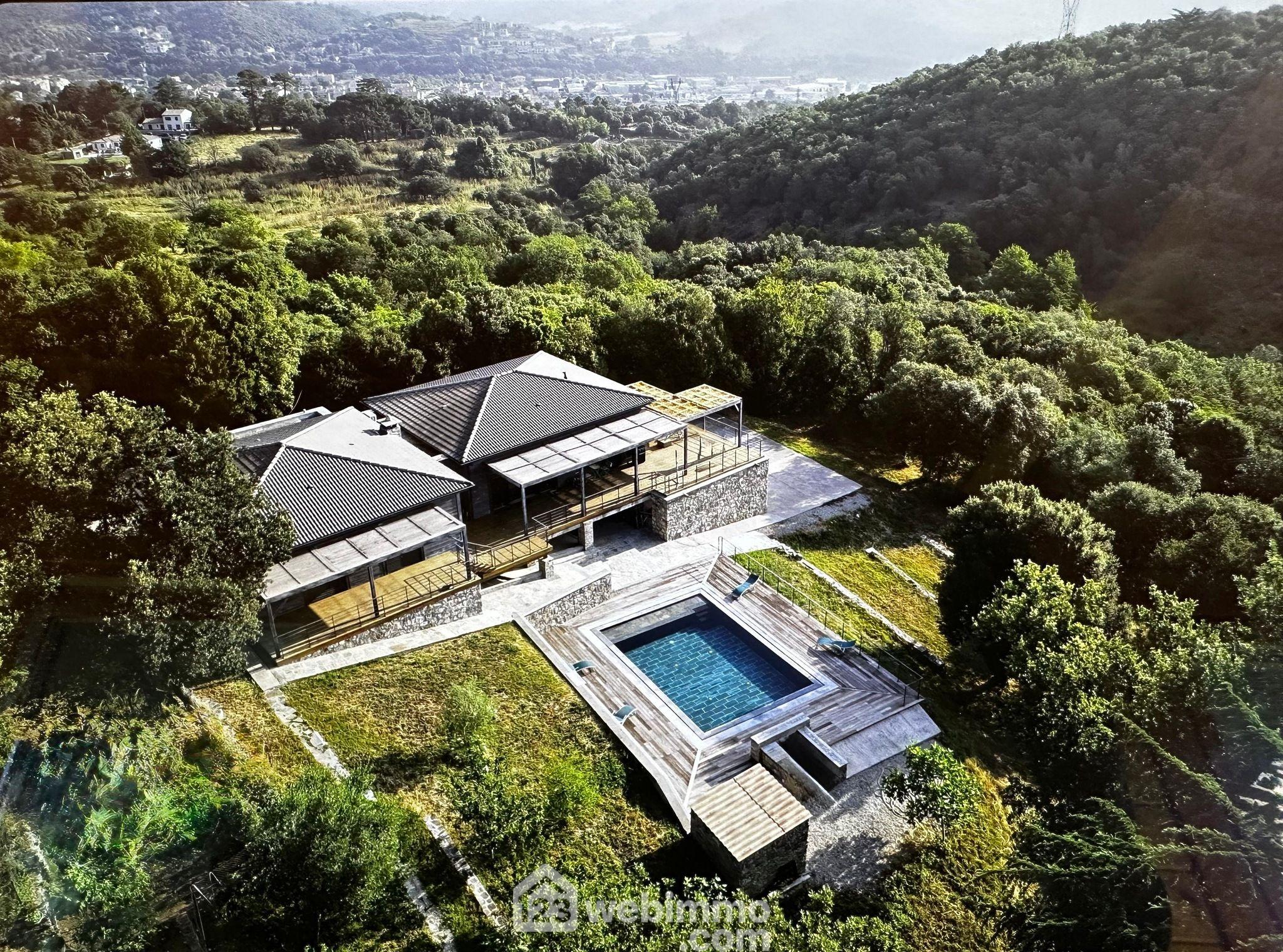 Maison - 190m² - Corte