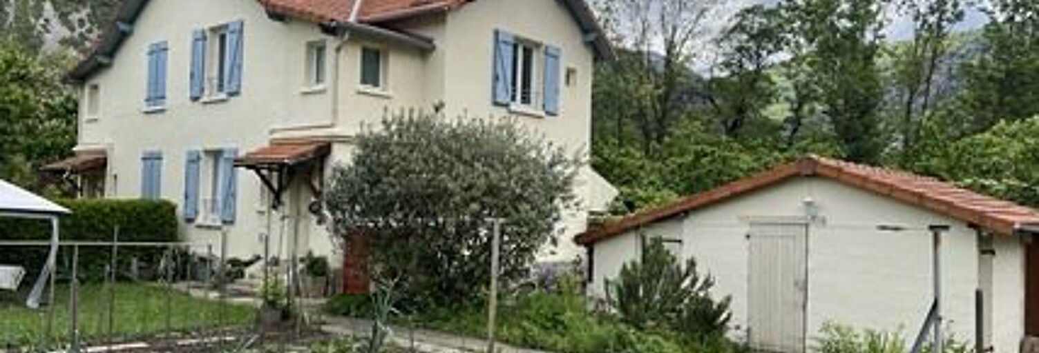 Maison 1 Pièce 174 m² à vendre à Tarascon-sur-Ariège (09400)