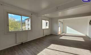 Appartement 4 Pièces 108 m² à louer à Foix (09000)