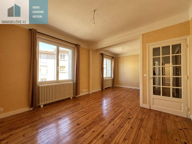APPARTEMENT F2 LE PUY EN VELAY - 2 pièce(s) - 54.28 m2 — photo du bien