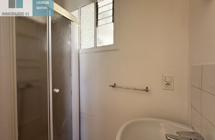 APPARTEMENT F2 LE PUY EN VELAY - 2 pièce(s) - 54.28 m2 — photo 5