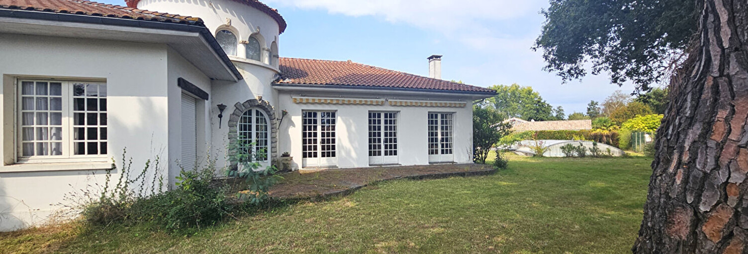 Maison 5 Pièces 206 m² à vendre à Léon (40550)