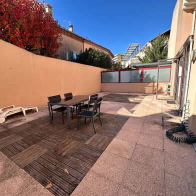 Appartement 2 pièces 1100 €