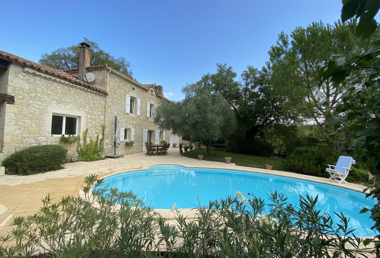 Maison — photo 1