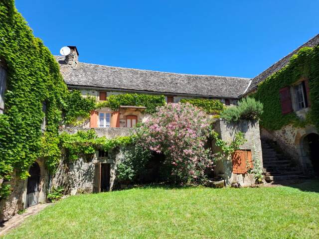 Maison à rénover — photo du bien